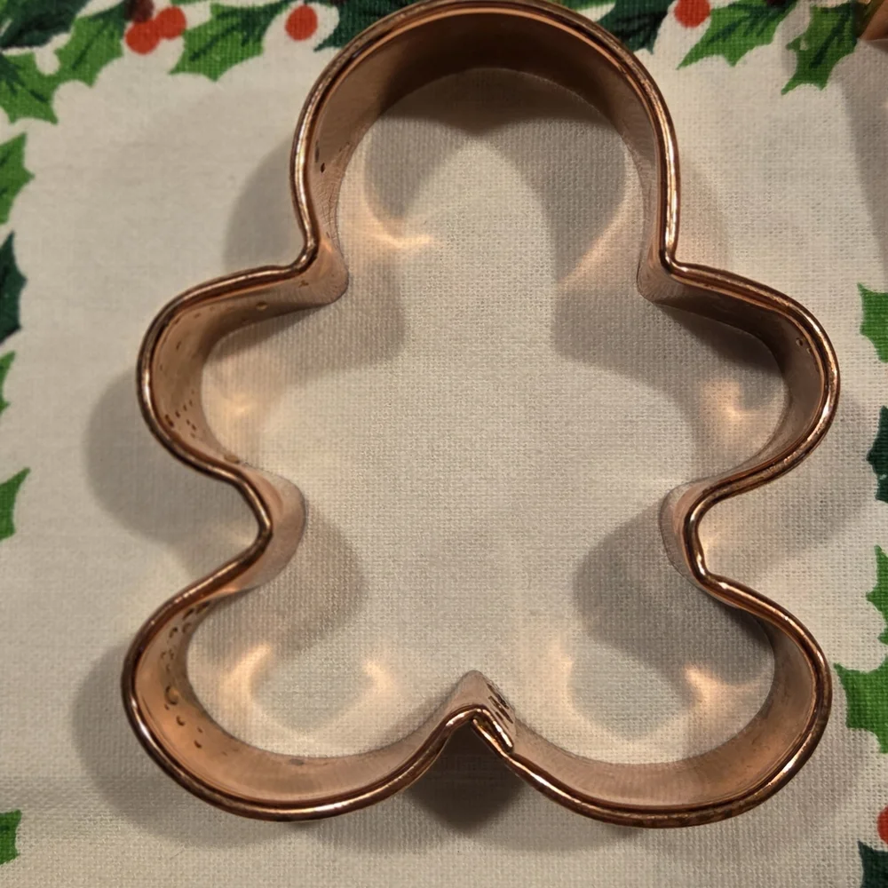 Lot of 6 Copper Cookie Cutters Christmas Tree Star Gingerbread Snowman